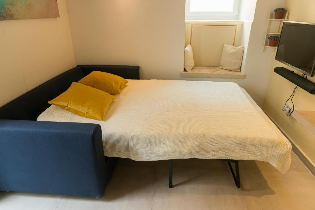 Authentic Gf Apartment With Terrace At The 3 Cities Marina Cospicua Extérieur photo