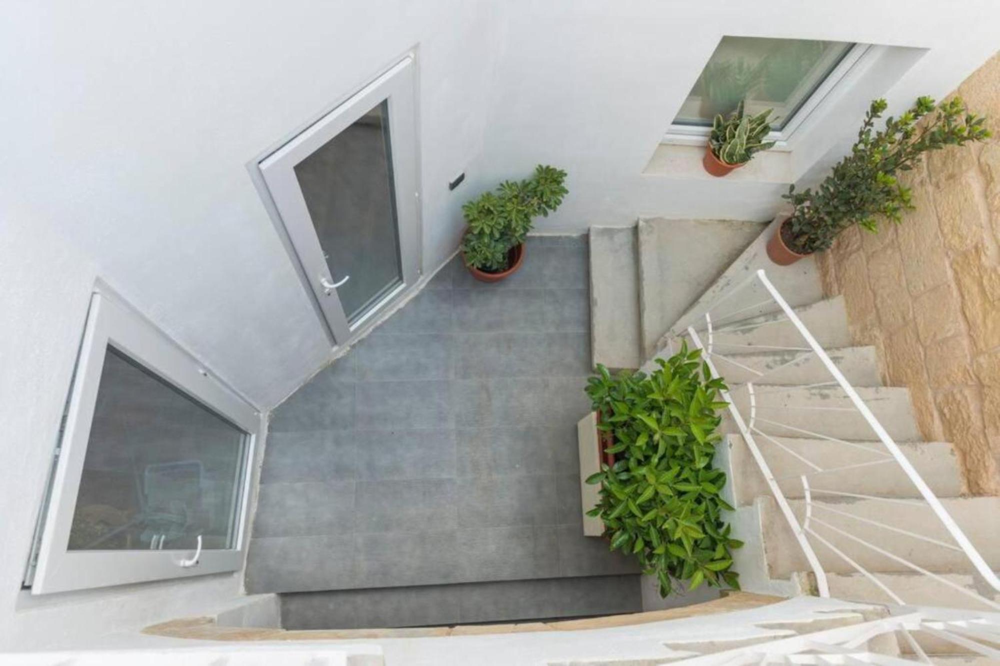 Authentic Gf Apartment With Terrace At The 3 Cities Marina Cospicua Extérieur photo