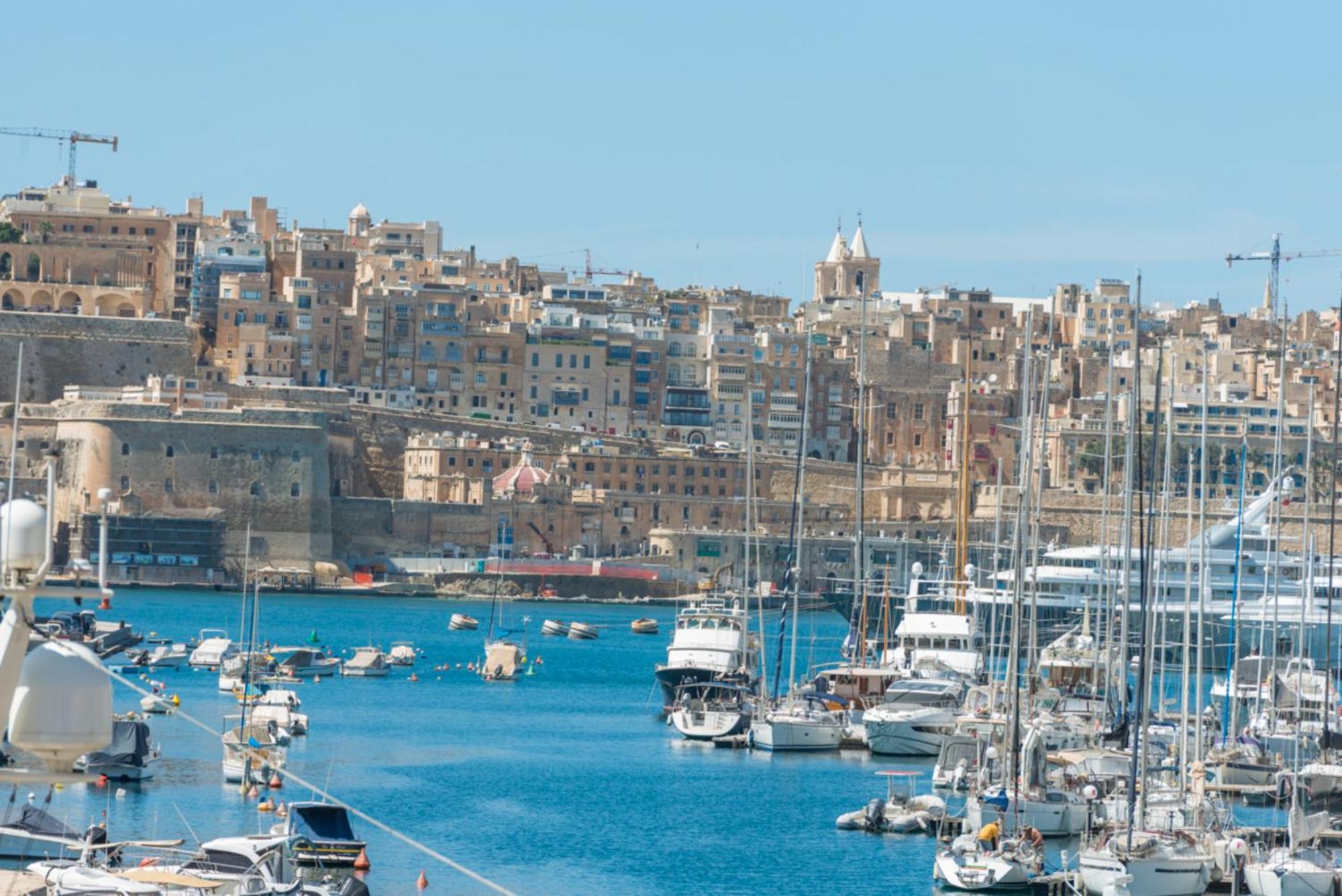 Authentic Gf Apartment With Terrace At The 3 Cities Marina Cospicua Extérieur photo